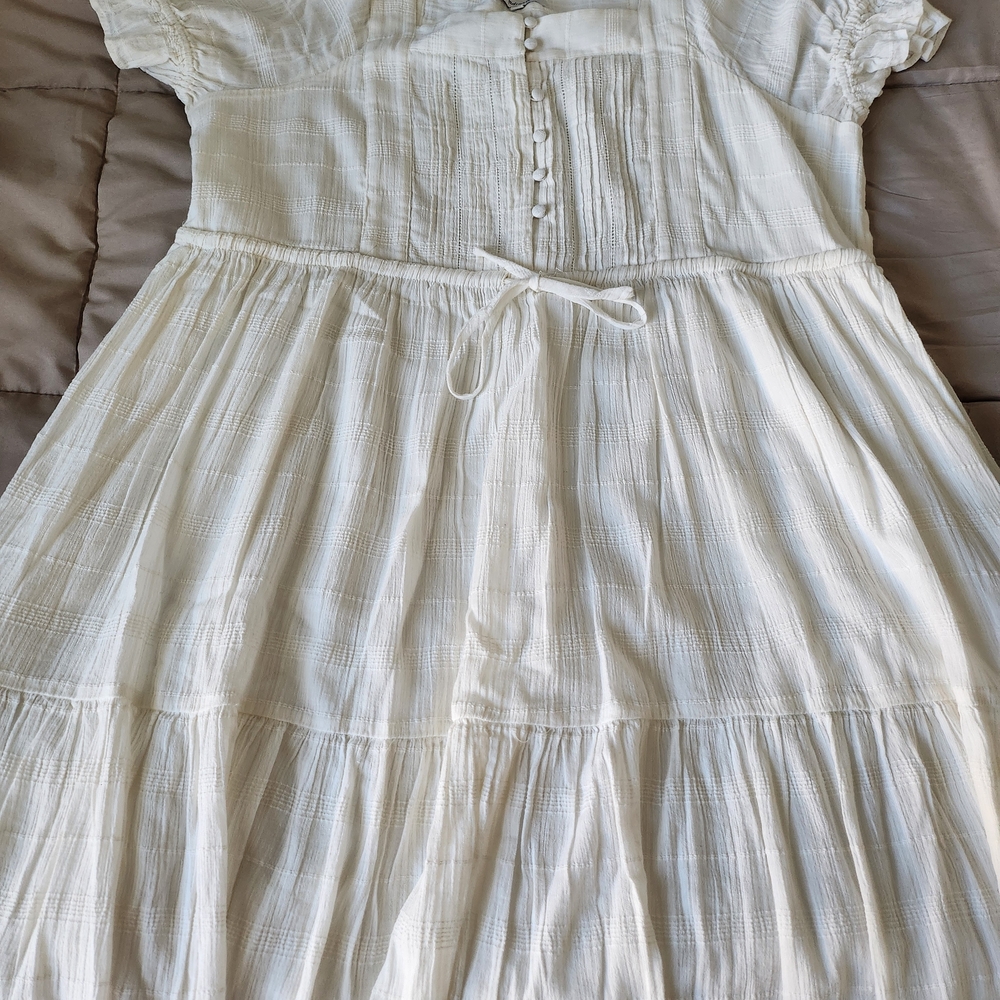 Charming White Womens Dress